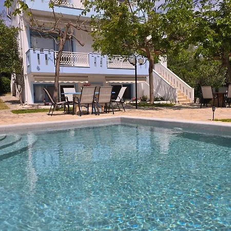 Garden And Sea Lefkada Луксозна вила *